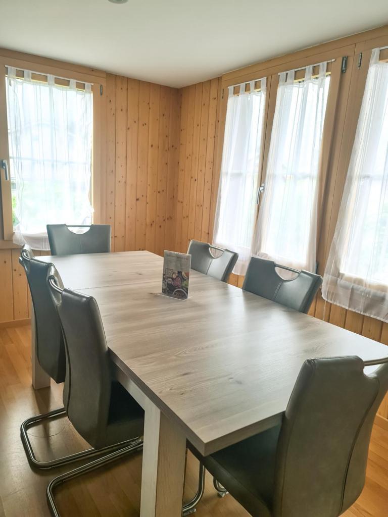 Ferienwohnung Abendberg - zentral nähe Bahnhof Wilderswil Exterior foto